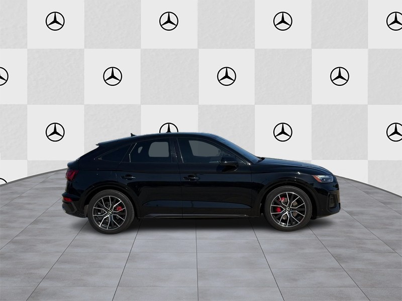 Audi SQ5 Sportback Vehicle Full-screen Gallery Image 02