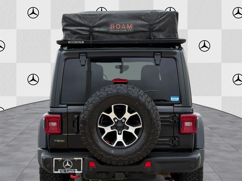 Jeep Wrangler Vehicle Full-screen Gallery Image 05