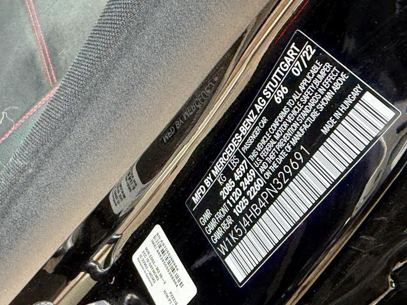 Mercedes-Benz CLA Vehicle Full-screen Gallery Image 26
