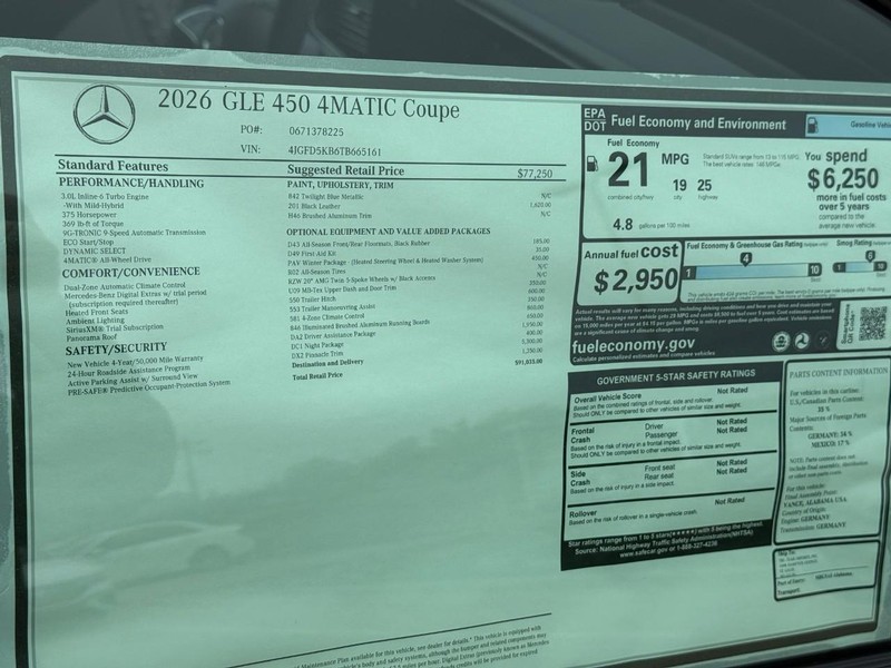 Mercedes-Benz GLE Vehicle Full-screen Gallery Image 7