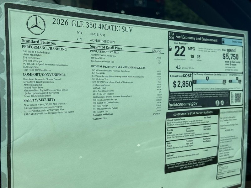 Mercedes-Benz GLE Vehicle Full-screen Gallery Image 7