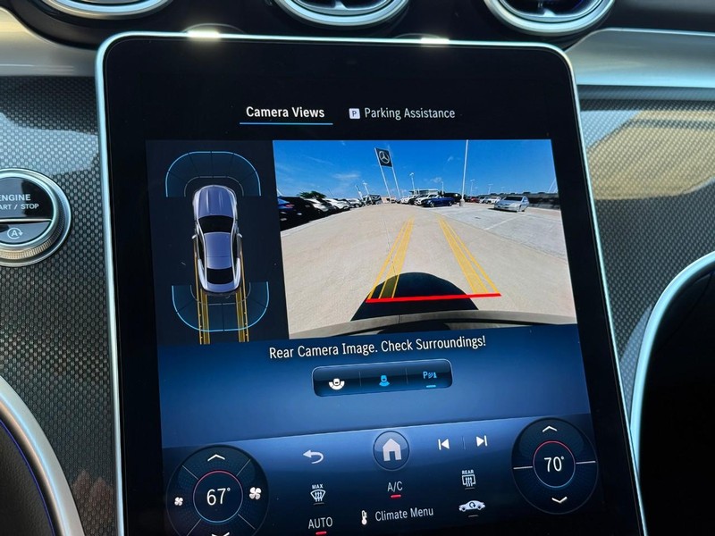 Mercedes-Benz CLE Vehicle Full-screen Gallery Image 20