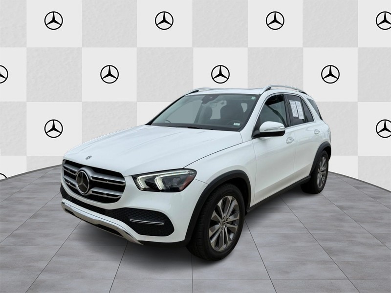 Mercedes-Benz GLE Vehicle Full-screen Gallery Image 5