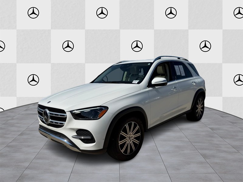 Mercedes-Benz GLE Vehicle Full-screen Gallery Image 5