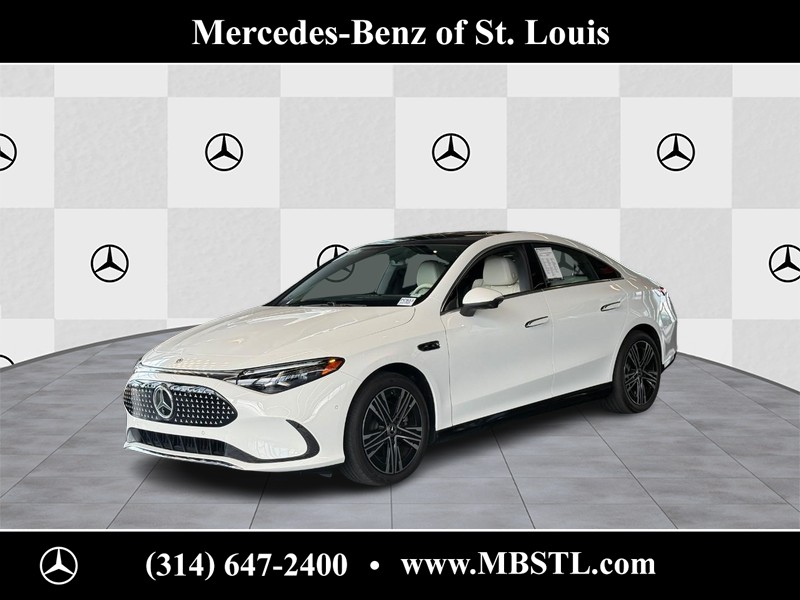 Mercedes-Benz CLA Vehicle Full-screen Gallery Image 01
