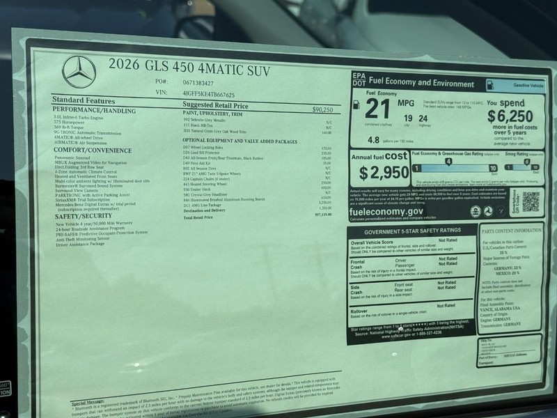 Mercedes-Benz GLS Vehicle Full-screen Gallery Image 4