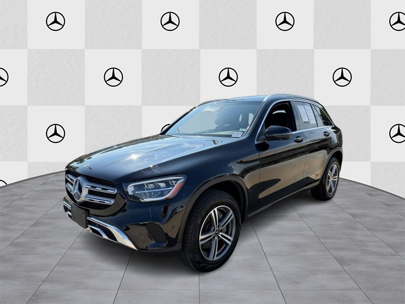 Mercedes-Benz GLC Vehicle Full-screen Gallery Image 6