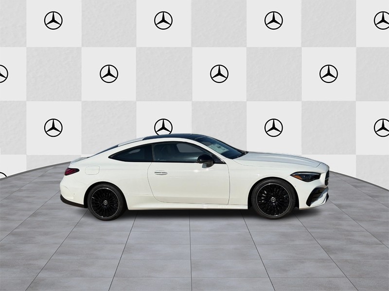 Mercedes-Benz CLE Vehicle Full-screen Gallery Image 2
