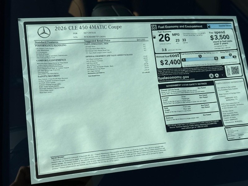 Mercedes-Benz CLE Vehicle Full-screen Gallery Image 4