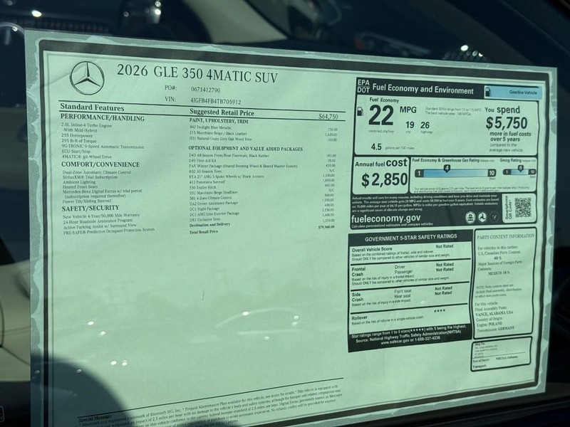 Mercedes-Benz GLE Vehicle Full-screen Gallery Image 7