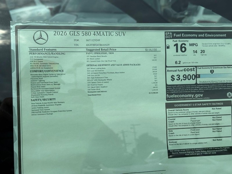 Mercedes-Benz GLS Vehicle Full-screen Gallery Image 7