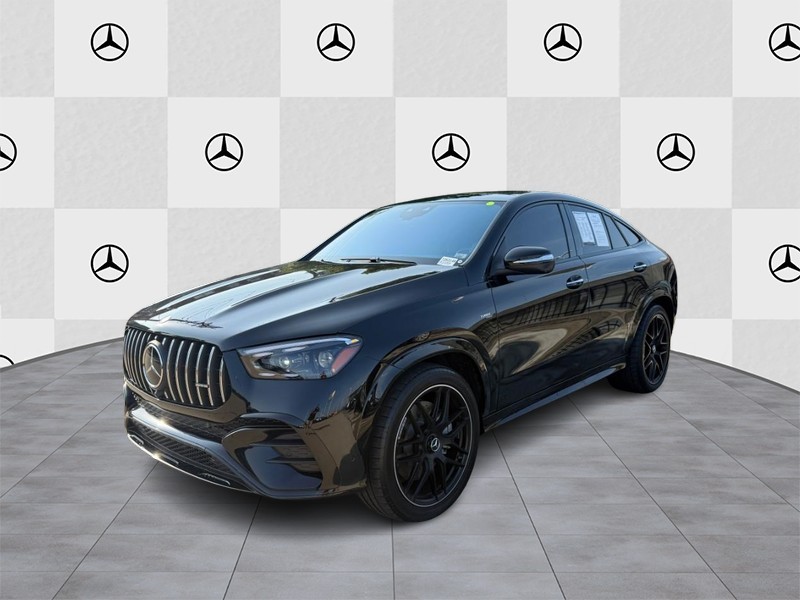 Mercedes-Benz GLE Vehicle Full-screen Gallery Image 6