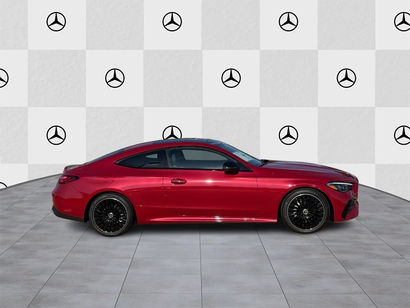 Mercedes-Benz CLE Vehicle Full-screen Gallery Image 2
