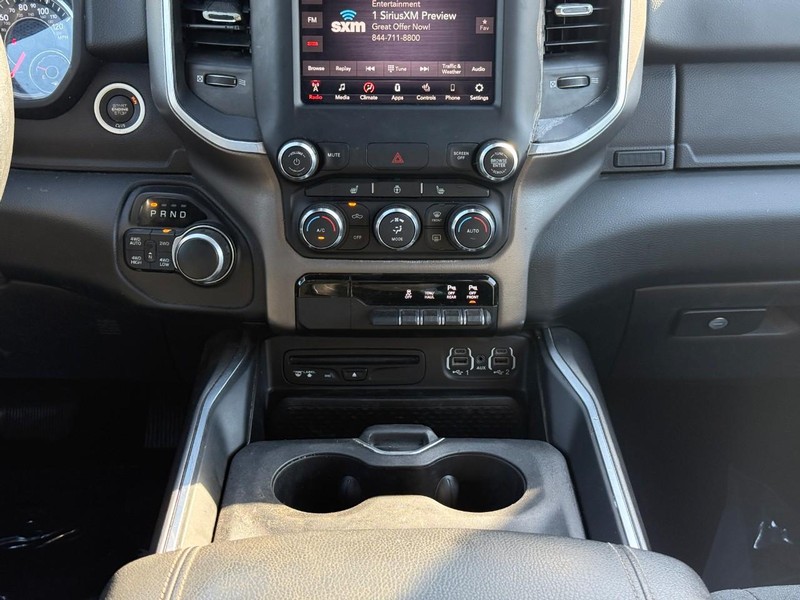 Ram 1500 Vehicle Full-screen Gallery Image 15