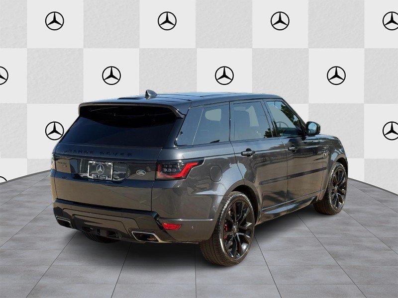Land Rover Range Rover Sport Vehicle Full-screen Gallery Image 3