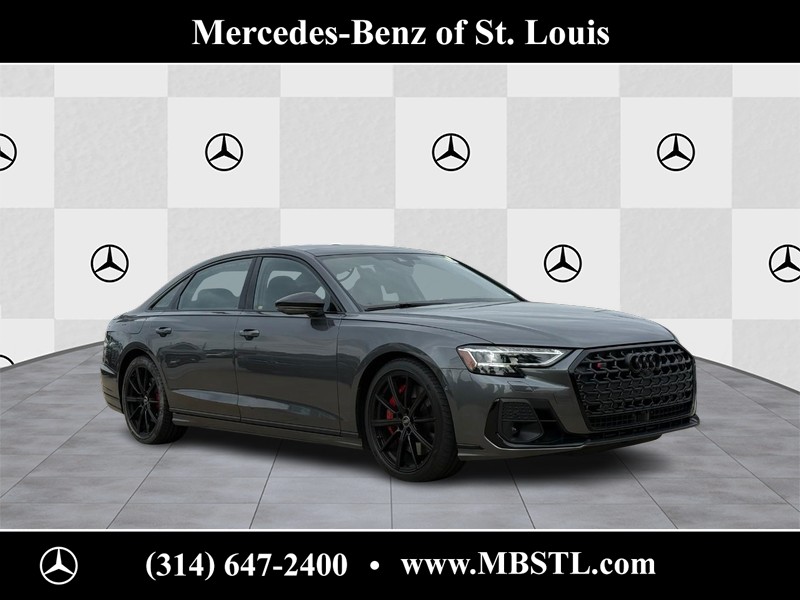Audi S8 Vehicle Full-screen Gallery Image 01