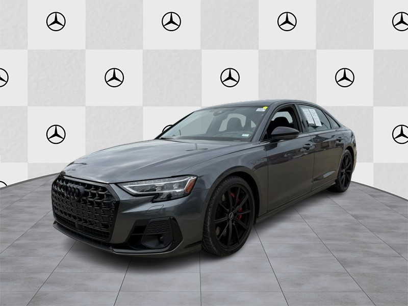 Audi S8 Vehicle Full-screen Gallery Image 06