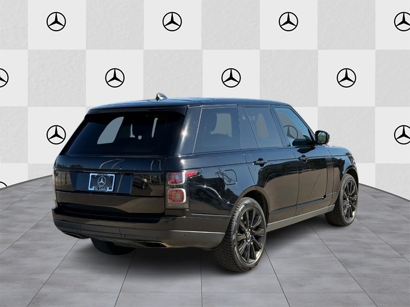Land Rover Range Rover Vehicle Full-screen Gallery Image 03