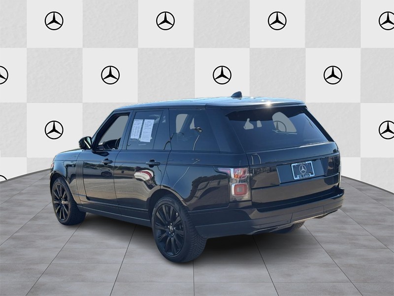 Land Rover Range Rover Vehicle Full-screen Gallery Image 05
