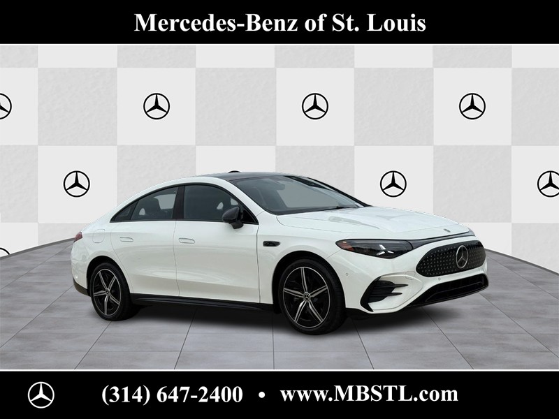 Mercedes-Benz CLA Vehicle Full-screen Gallery Image 01