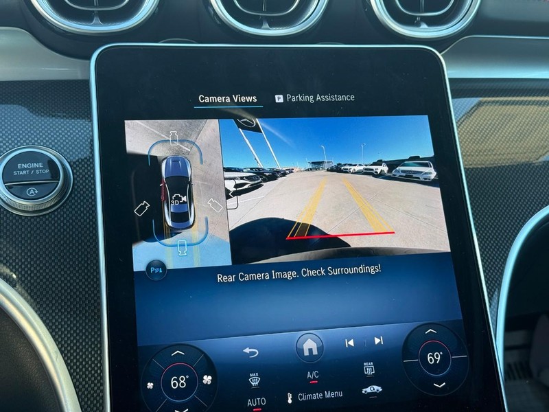 Mercedes-Benz CLE Vehicle Full-screen Gallery Image 21