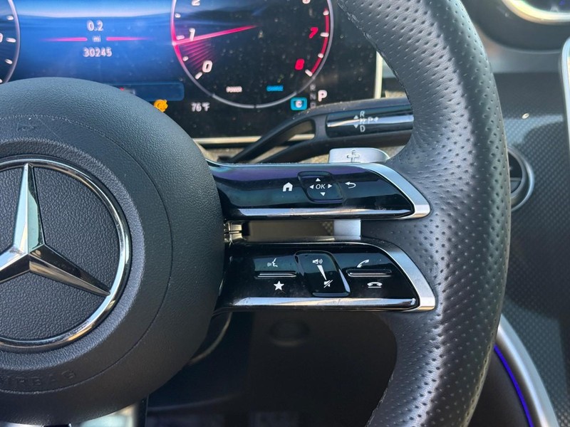 Mercedes-Benz CLE Vehicle Full-screen Gallery Image 18