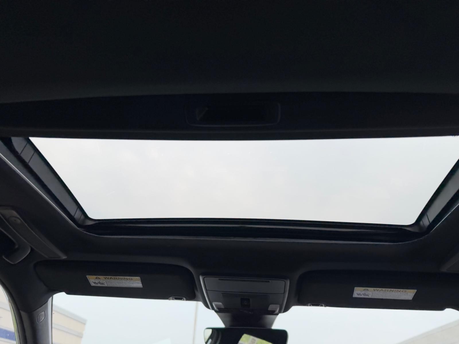 Acura Integra Vehicle Full-screen Gallery Image 13