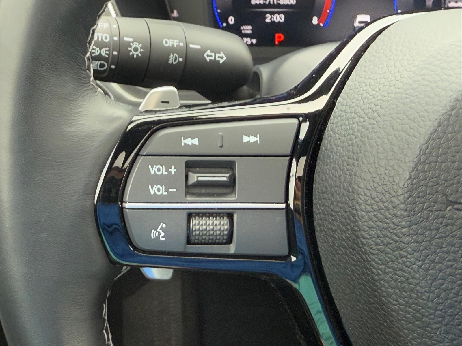 Acura Integra Vehicle Full-screen Gallery Image 16