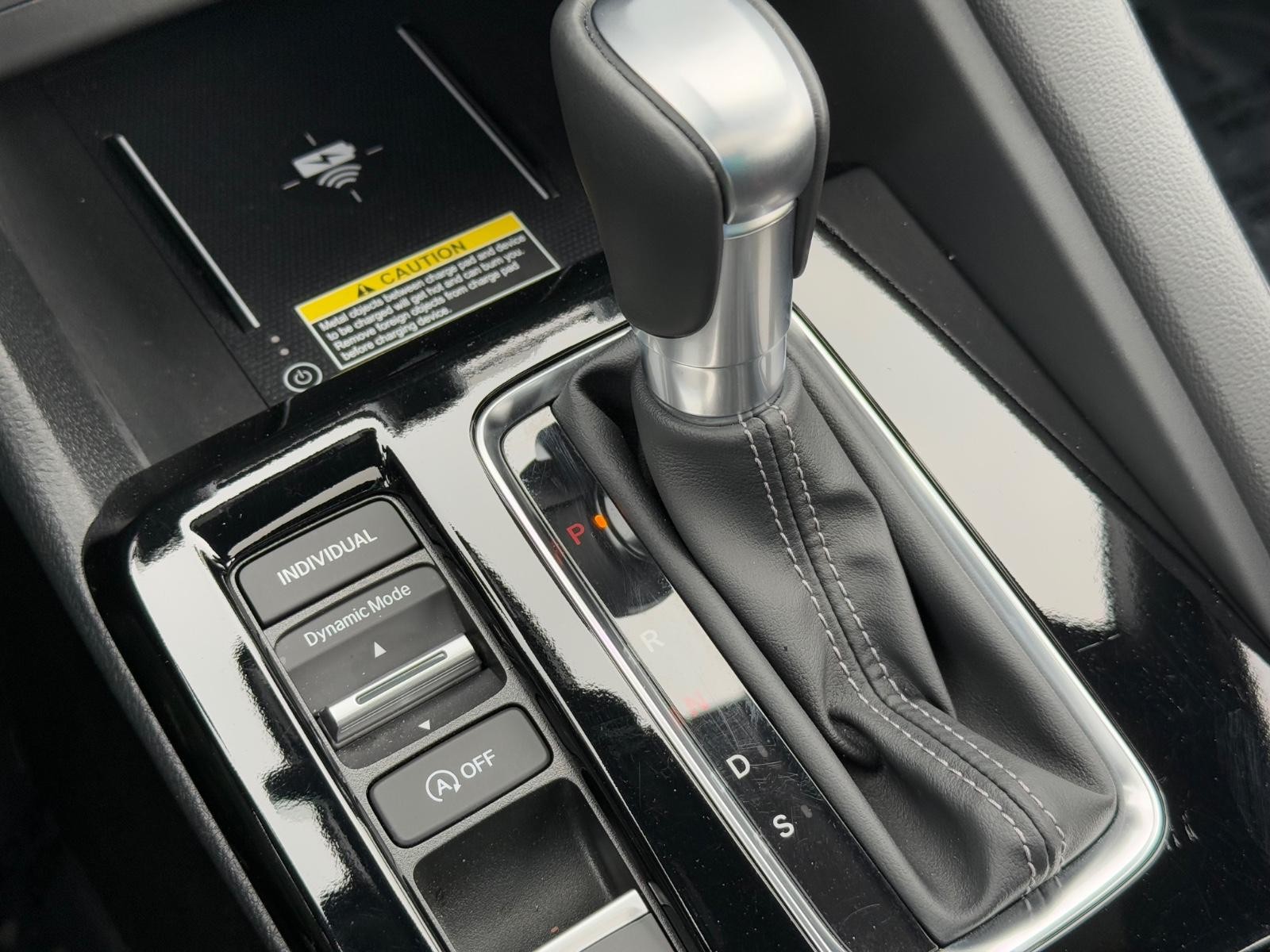 Acura Integra Vehicle Full-screen Gallery Image 23