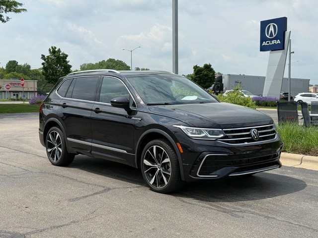 Brookfield WI 2022 Volkswagen Tiguan more details - volkswagen tiguan