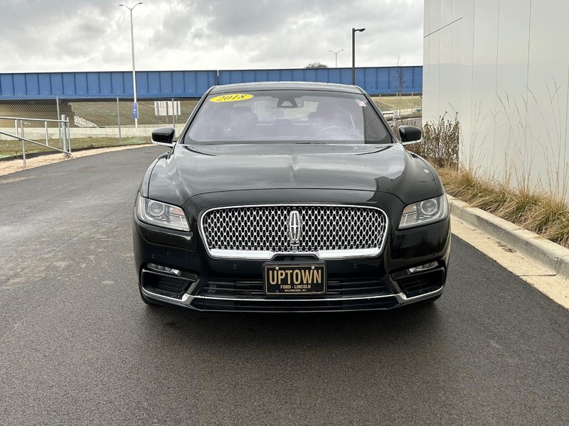 2018 Lincoln Continental Reserve photo