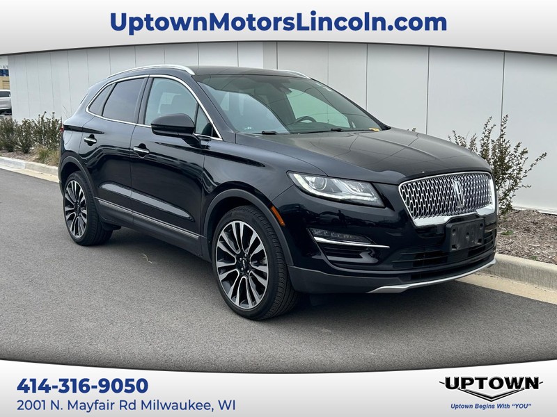 The 2019 Lincoln MKC Reserve photos