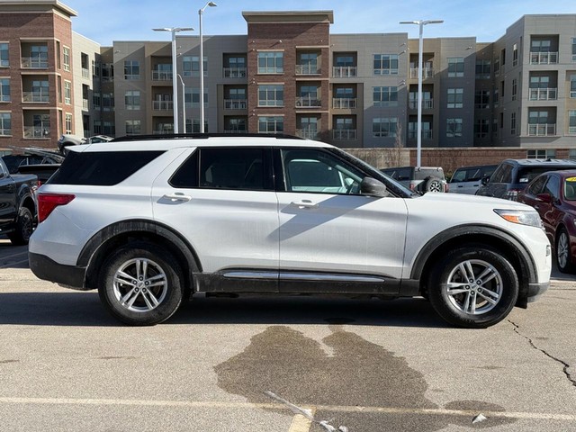 Used 2022 Ford Explorer XLT with VIN 1FMSK8DH5NGA57208 for sale in Milwaukee, WI