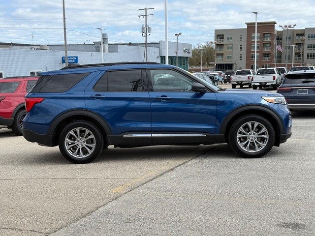 Used 2022 Ford Explorer XLT with VIN 1FMSK8DH5NGB50889 for sale in Milwaukee, WI