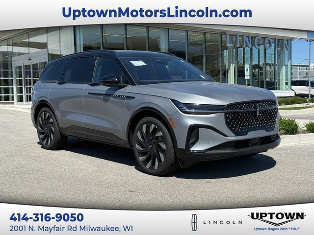 2025 Lincoln Nautilus Reserve at Uptown Ford Lincoln in Milwaukee WI
