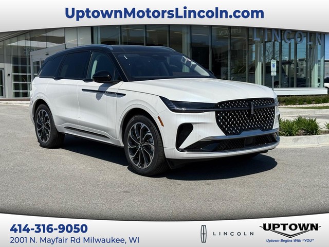 2025 Lincoln Nautilus Reserve at Uptown Ford Lincoln in Milwaukee WI