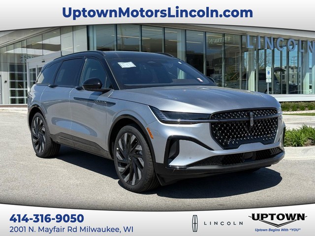 2025 Lincoln Nautilus Reserve at Uptown Ford Lincoln in Milwaukee WI