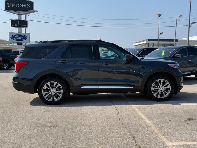 Used 2022 Ford Explorer XLT with VIN 1FMSK8DH8NGB69386 for sale in Milwaukee, WI