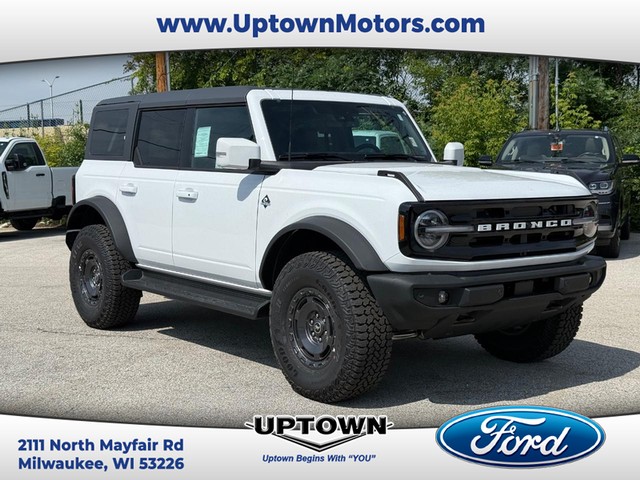 2025 Ford Bronco Outer Banks at Uptown Ford Lincoln in Milwaukee WI