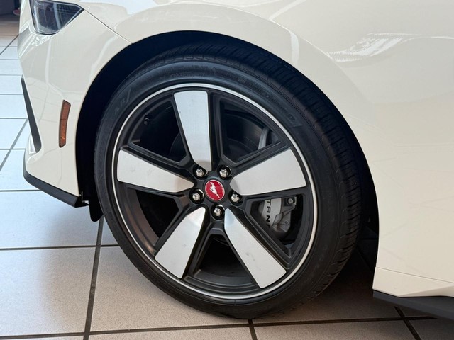 2025 Ford Mustang GT Premium - Photo 7