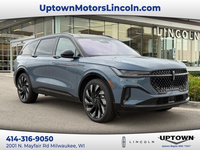 2025 Lincoln Nautilus Reserve at Uptown Ford Lincoln in Milwaukee WI