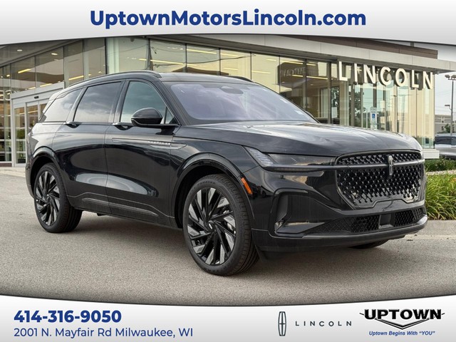 2025 Lincoln Nautilus Reserve at Uptown Ford Lincoln in Milwaukee WI