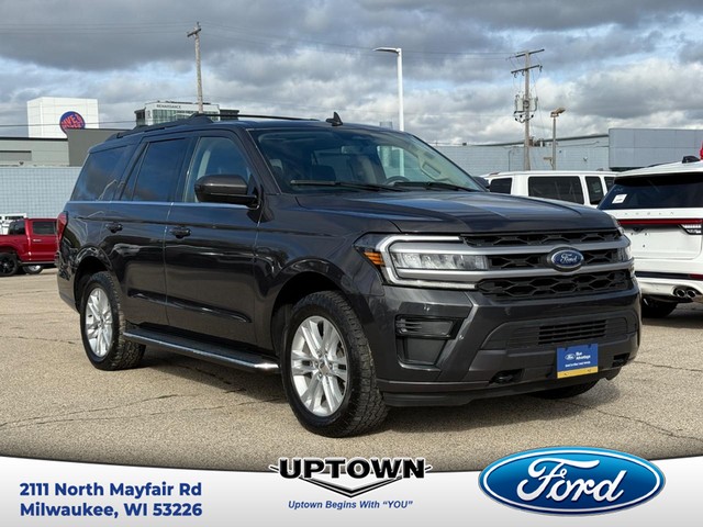 Milwaukee WI 2023 Ford Expedition more details - ford expedition