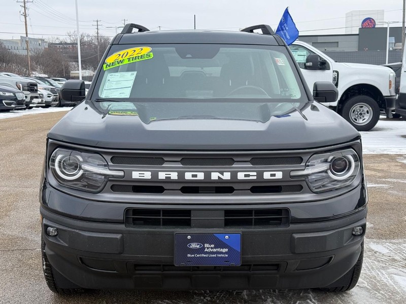 Ford Bronco Sport Vehicle Full-screen Gallery Image 08