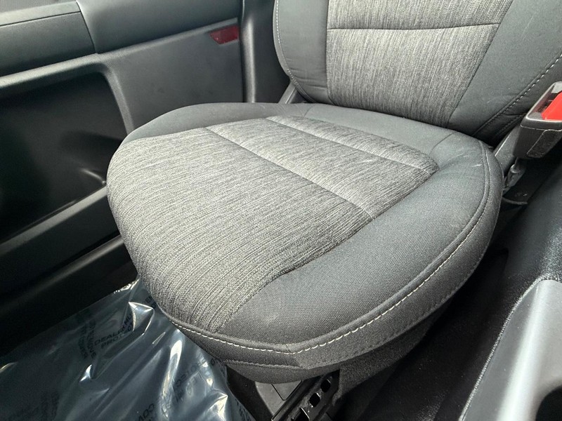 Ford Bronco Sport Vehicle Full-screen Gallery Image 19