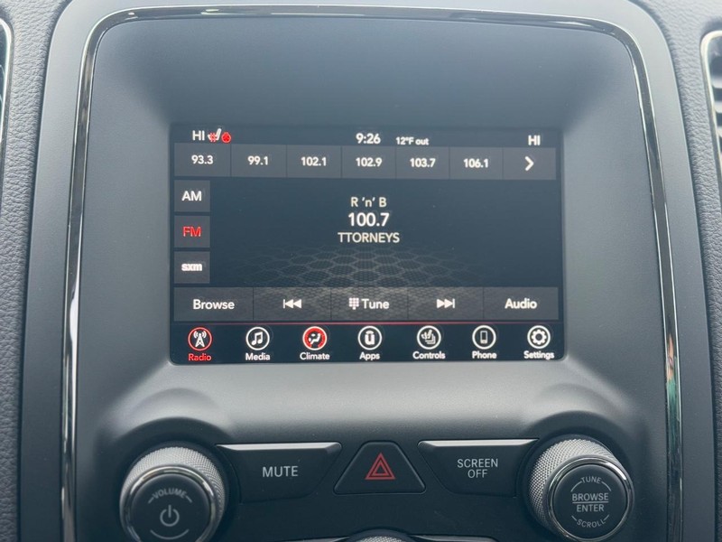 Dodge Durango Vehicle Full-screen Gallery Image 16