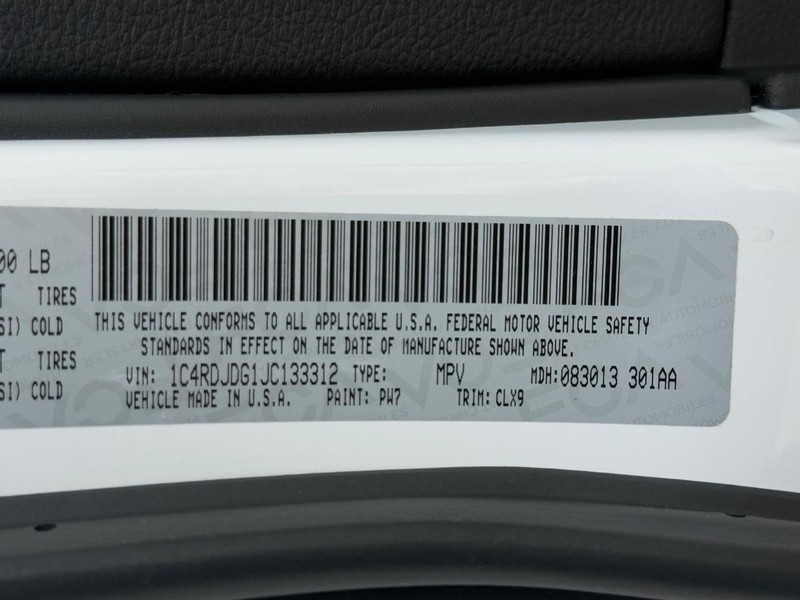 Dodge Durango Vehicle Full-screen Gallery Image 24