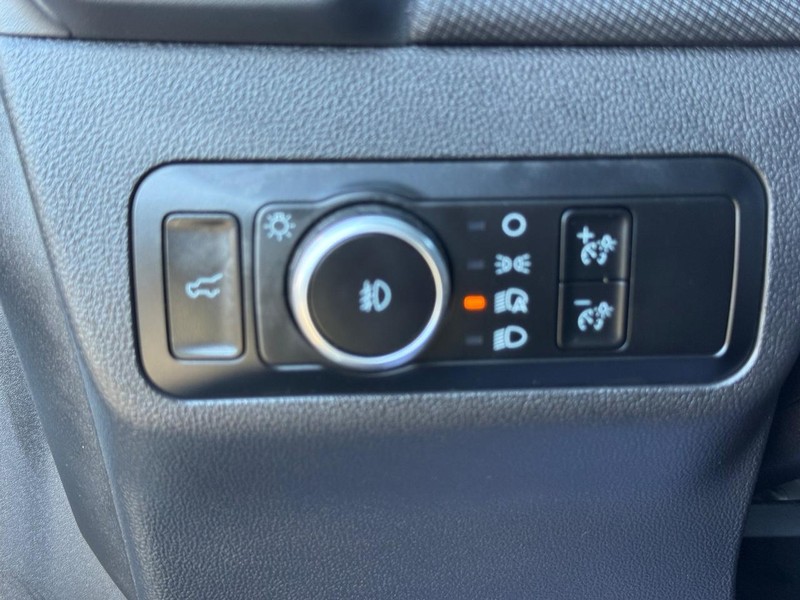 Ford Bronco Sport Vehicle Full-screen Gallery Image 23