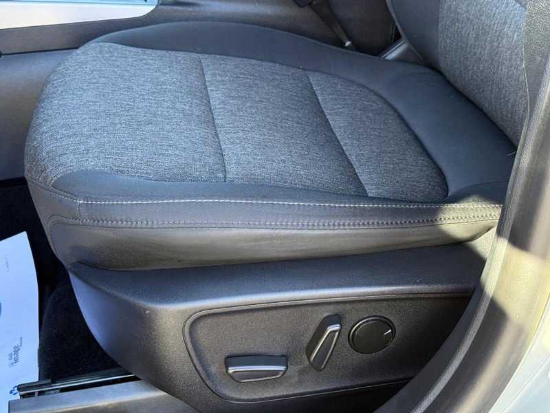 Ford Bronco Sport Vehicle Full-screen Gallery Image 25