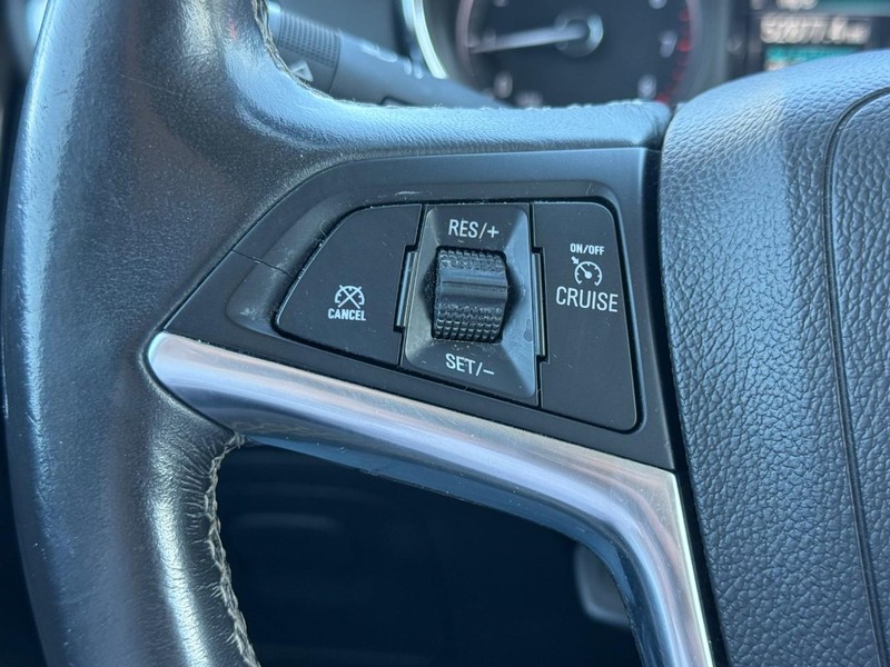 Buick Encore Vehicle Full-screen Gallery Image 14